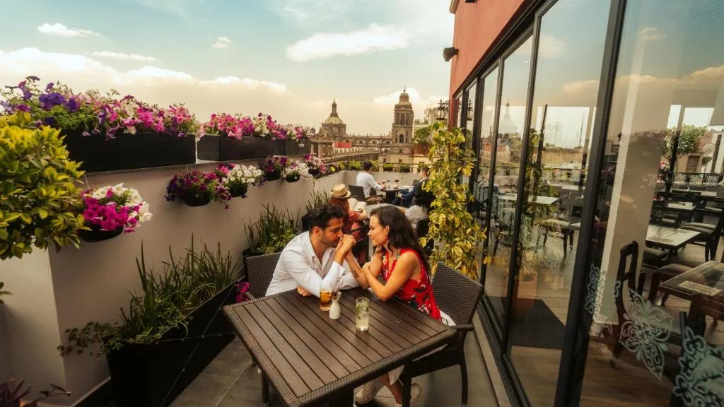 Image of Canada Central & Rooftop