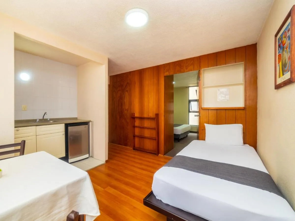 Image 3 of Capital O Suites Marne Cdmx