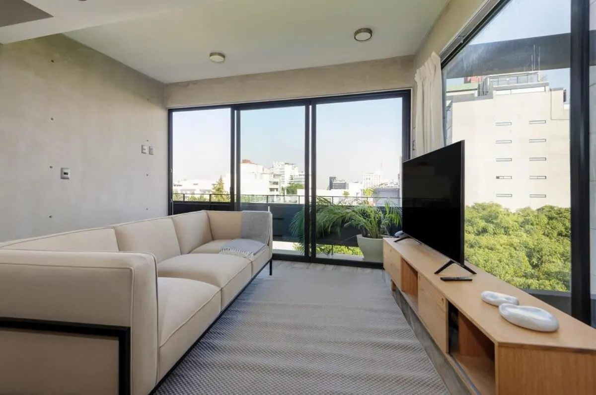 Image 4 of Charming 2BR Penthouse with Terrace in Cuauhtemoc