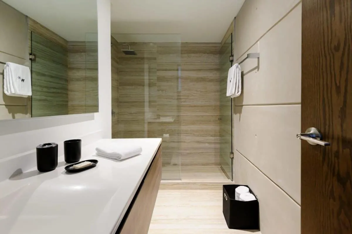 Image 2 of Charming 2BR Penthouse with Terrace in Cuauhtemoc