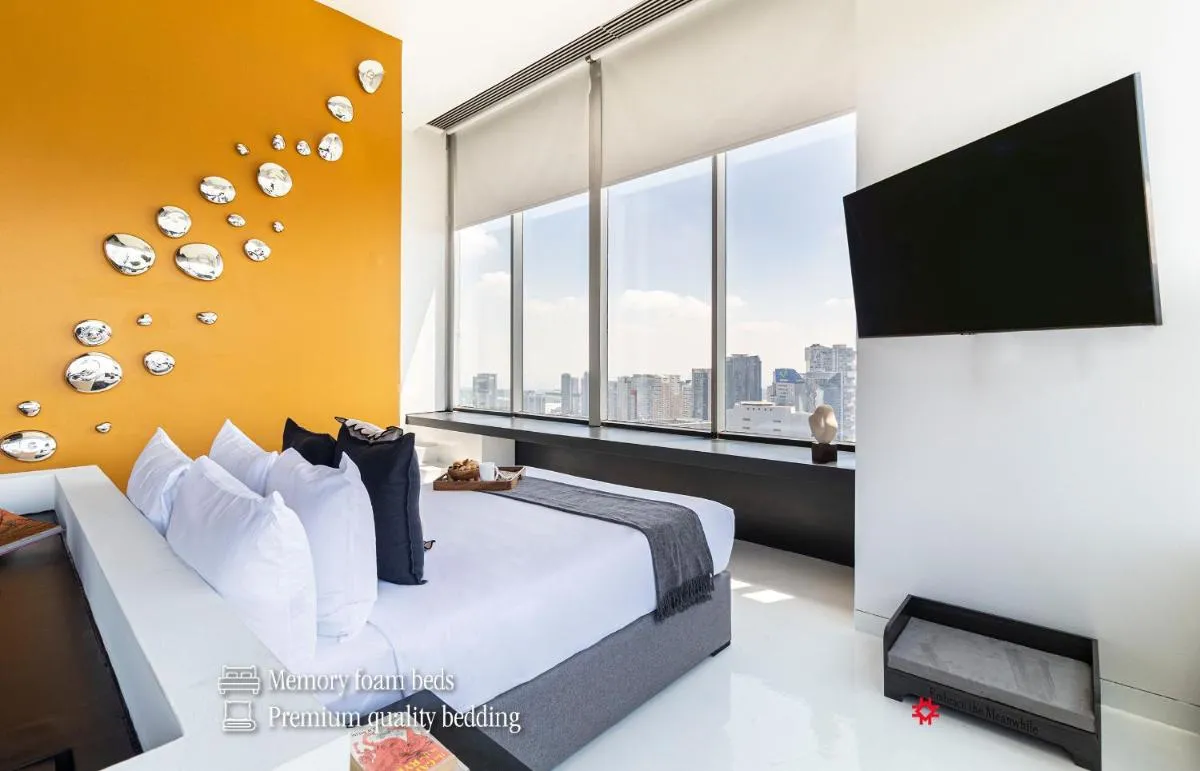 Image 1 of Collection Suites by Kukun