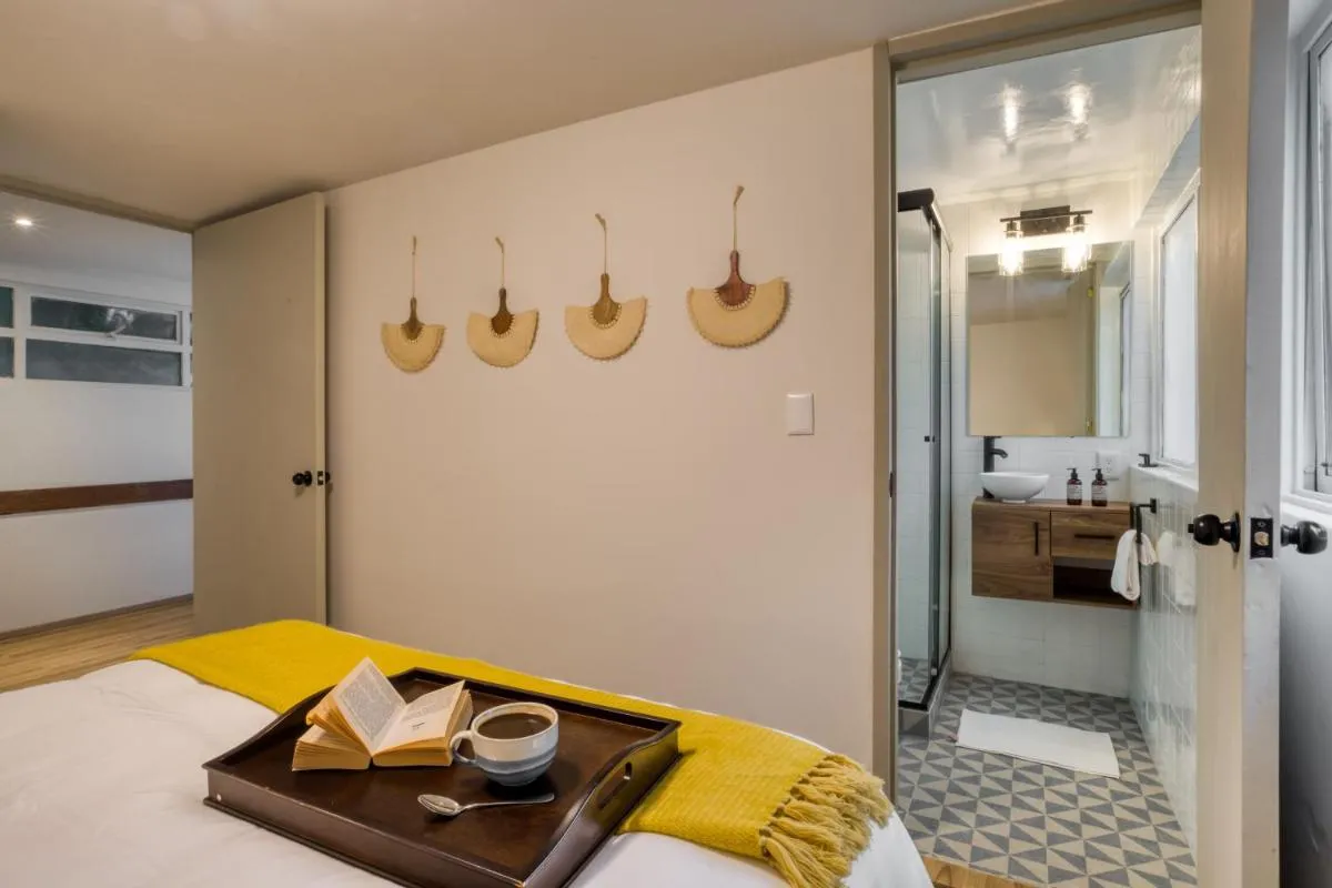 Image 2 of Comfy Apartment with Leafy Views by Tasman