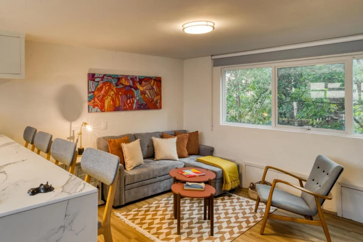 Image 3 of Comfy Apartment with Leafy Views by Tasman
