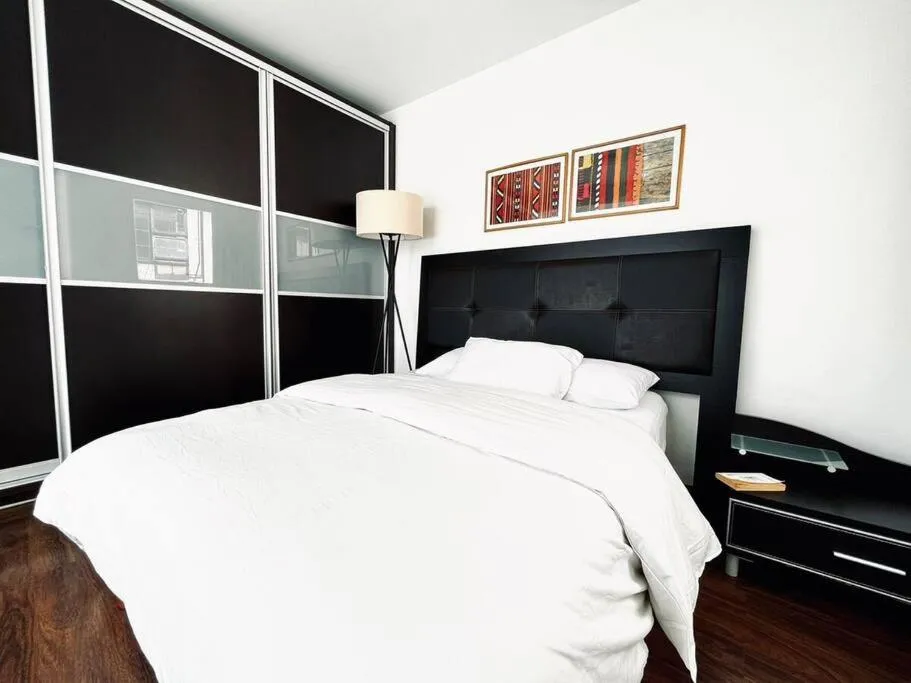 Image of Condesa Residence Amsterdam 303 Exquisite 1 Bedroom, 1 Bathroom Residence on Amsterdam Avenue