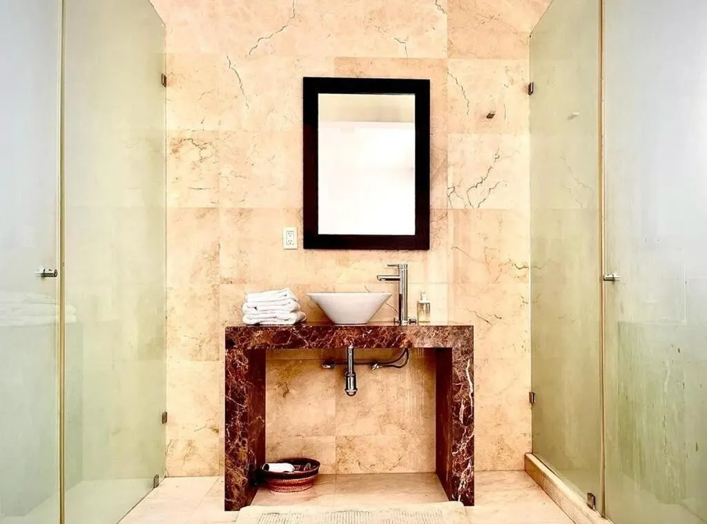 Image 2 of Condesa Residence Amsterdam G Elegant 1BR, 1BA Apartment Nestled on Amsterdam Avenue