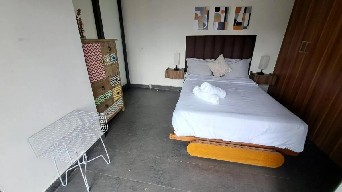 Image 1 of Condominio Villalongin 196
