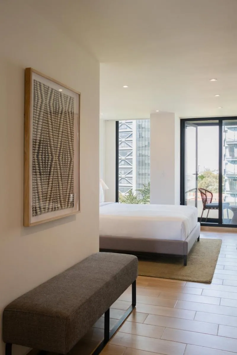 Image 4 of Crisol Suites Condesa