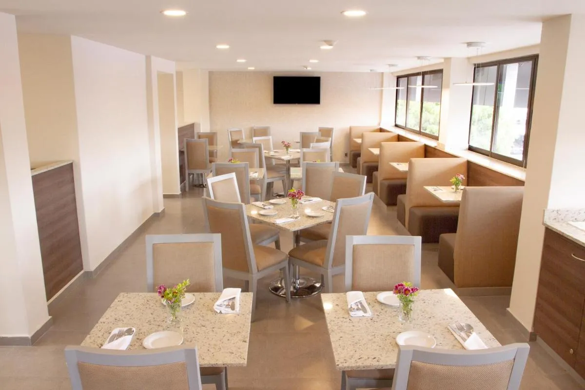 Image 3 of Econo Express Hotel