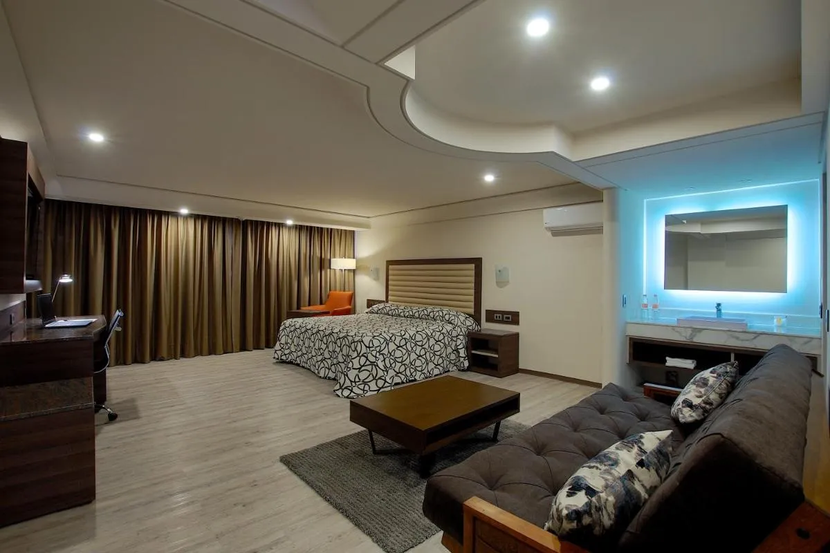Image 1 of Econo Express Hotel