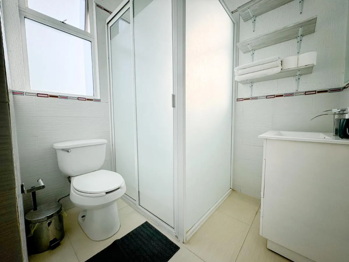 Image 2 of Full Apartment 15 min from Airport, Coyoacán, Foro Sol