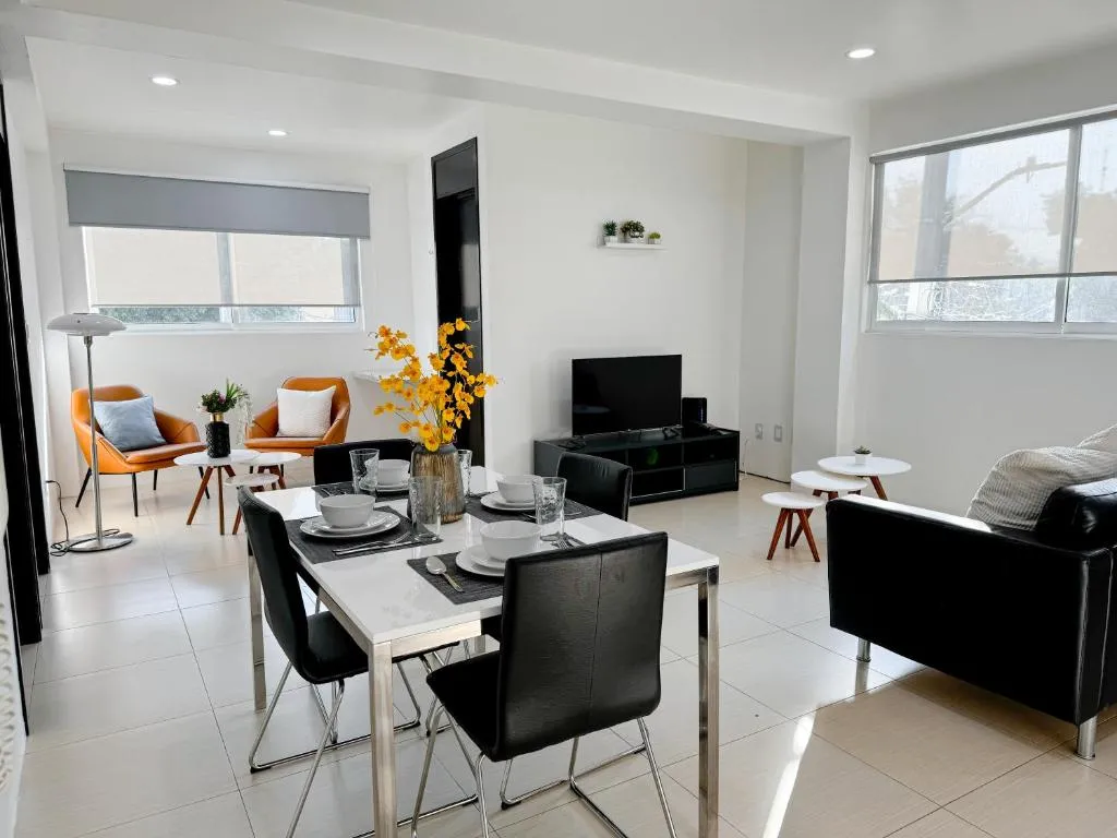 Image of Full Apartment 15 min from Airport, Coyoacán, Foro Sol