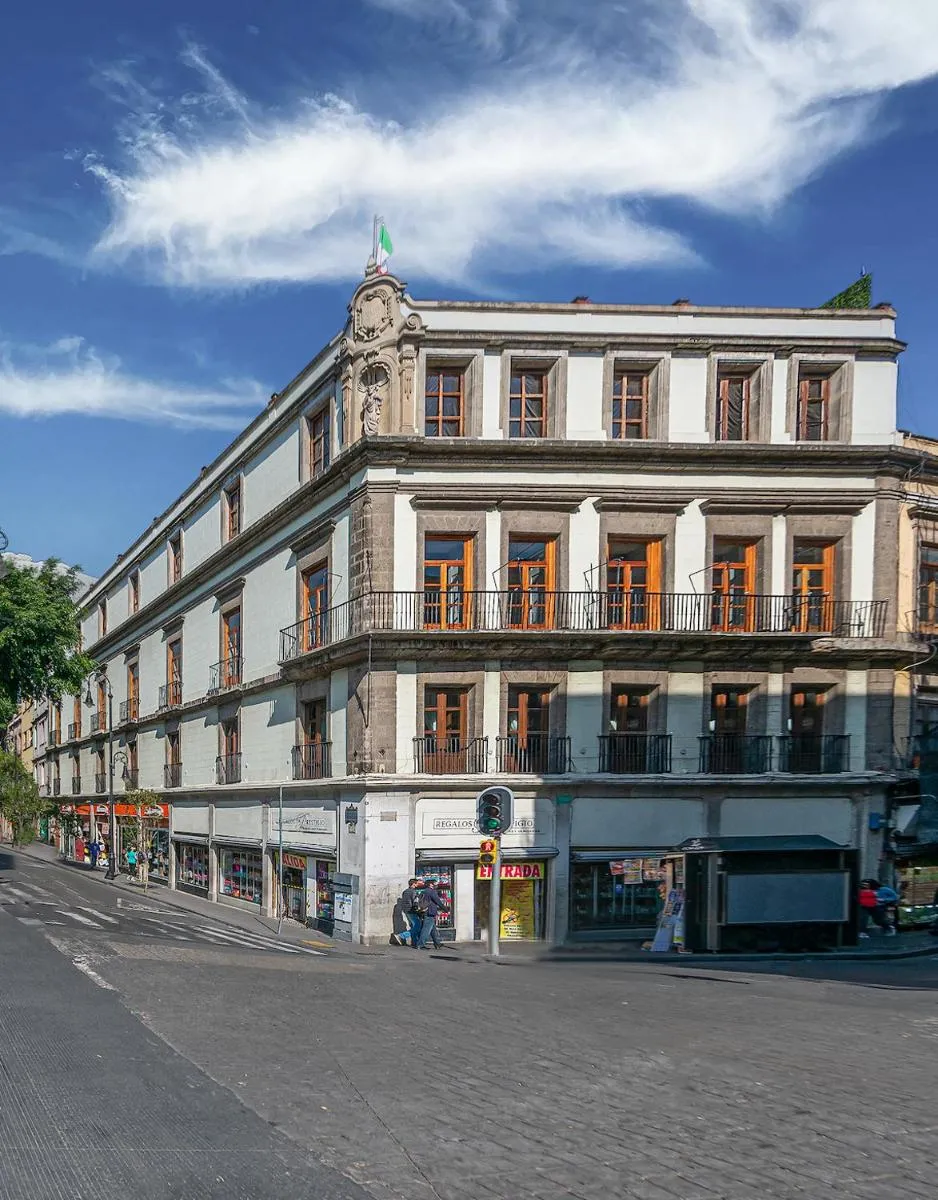 Image 5 of Historic Suite w balconies to Cathedral & Rooftop CASA SAUTO 5