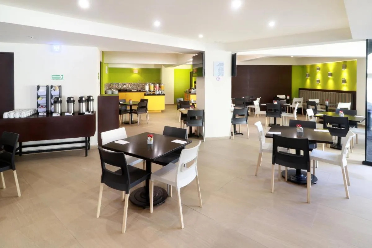 Image 4 of Holiday Inn Express Mexico Aeropuerto by IHG