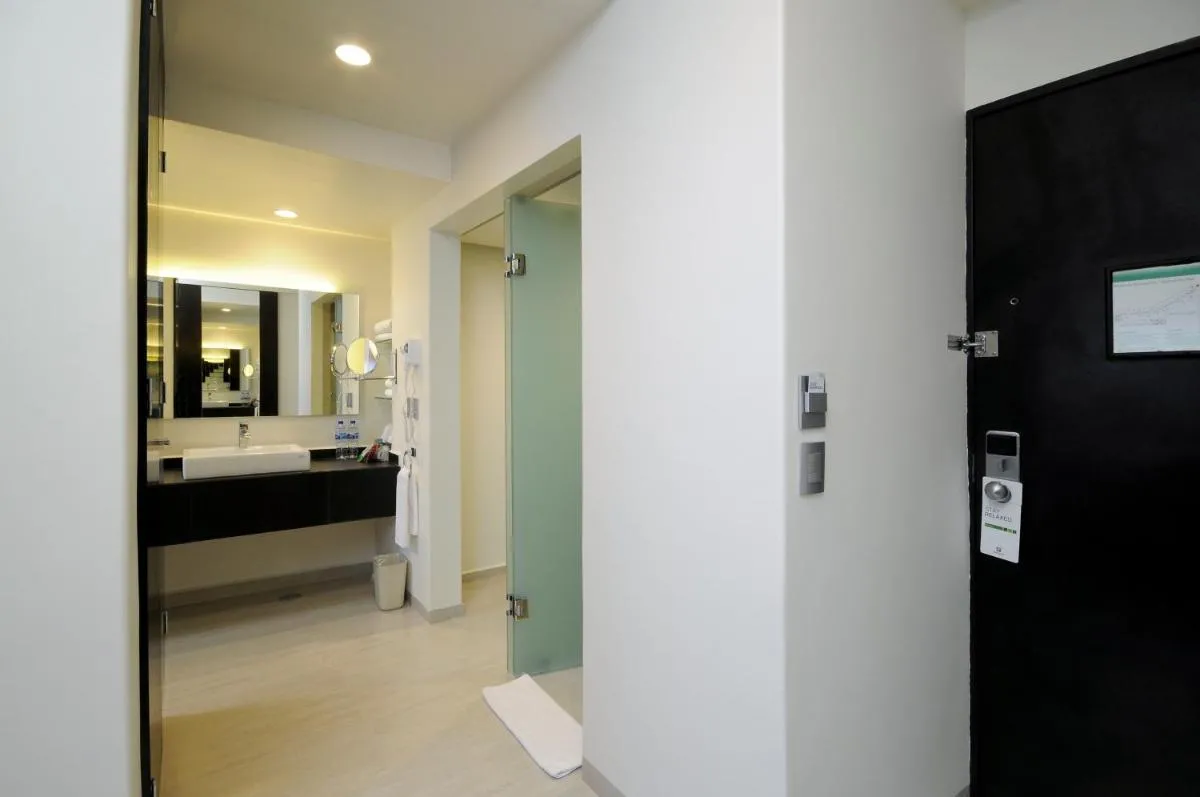 Image 2 of Holiday Inn Mexico Dali Airport by IHG