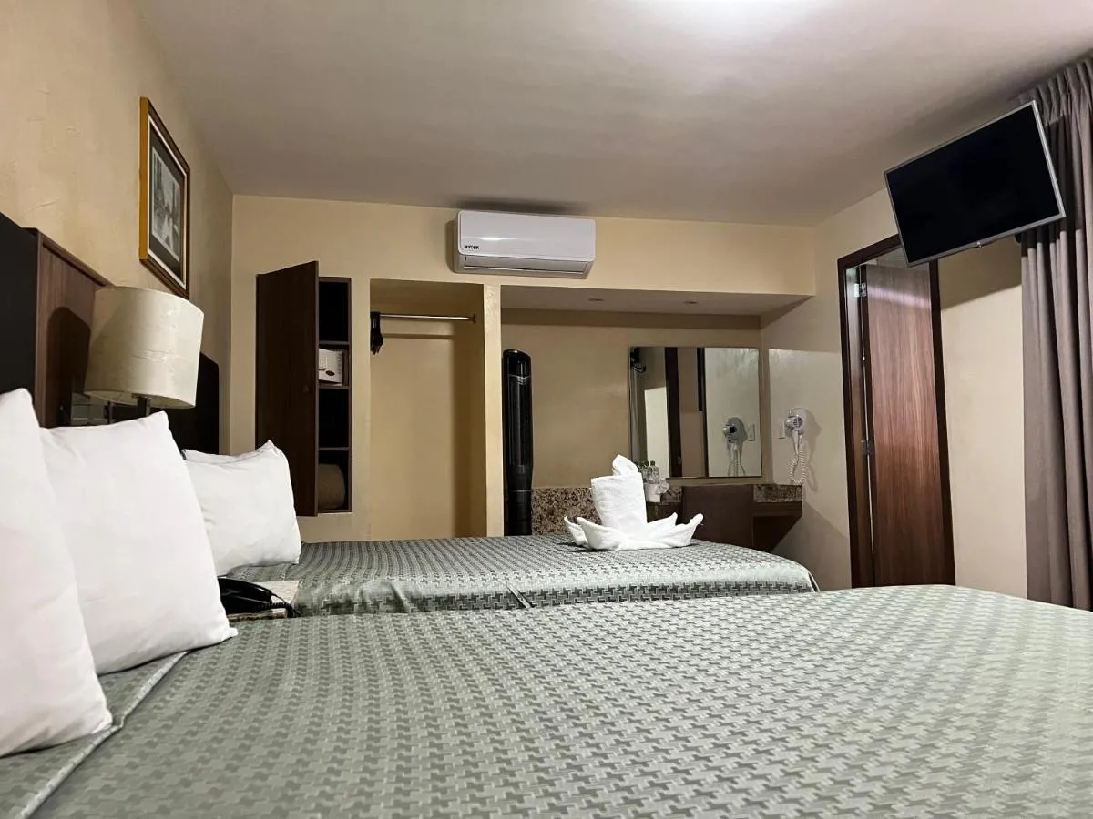 Image 4 of Hotel Castropol