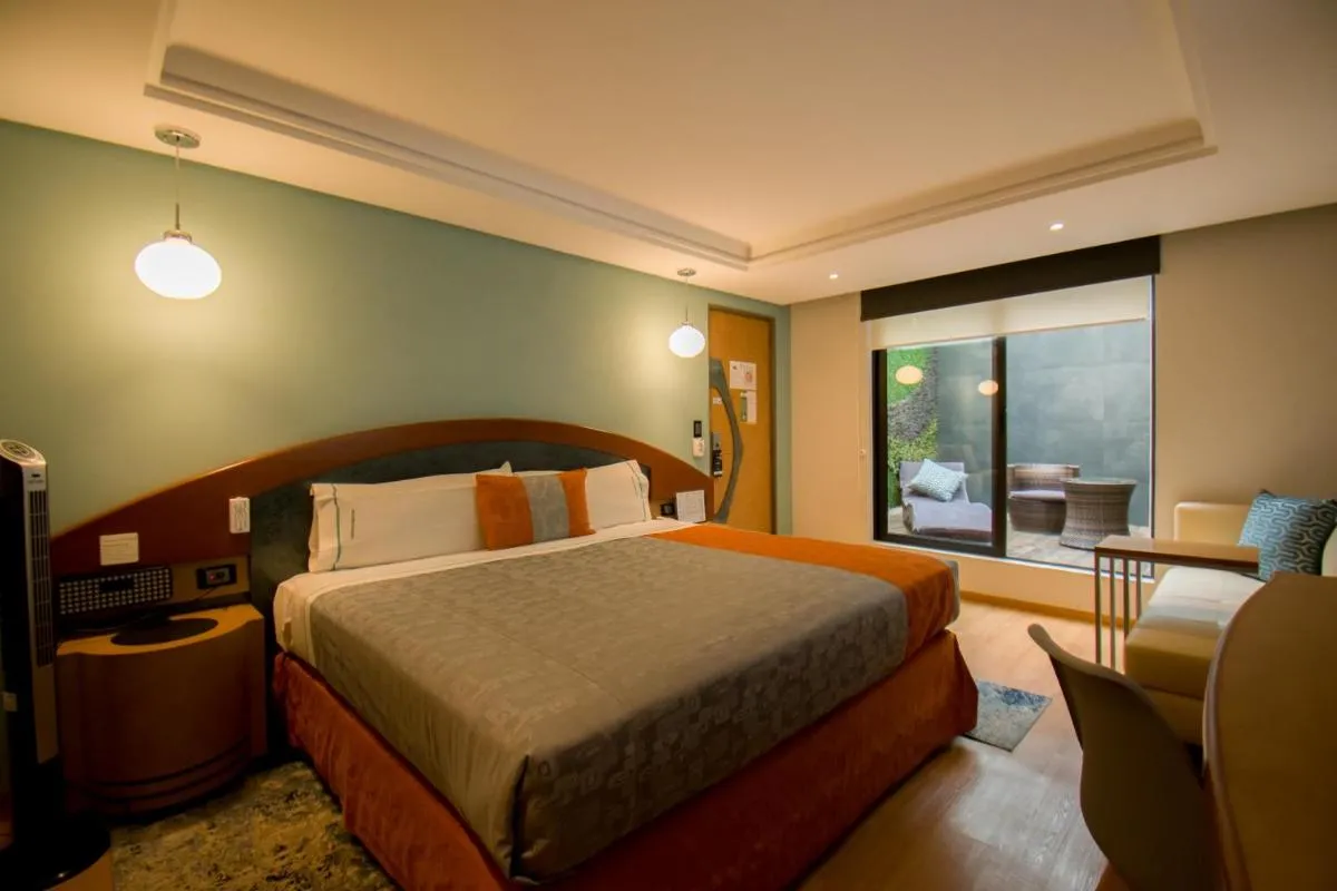 Image 1 of Hotel Catalina