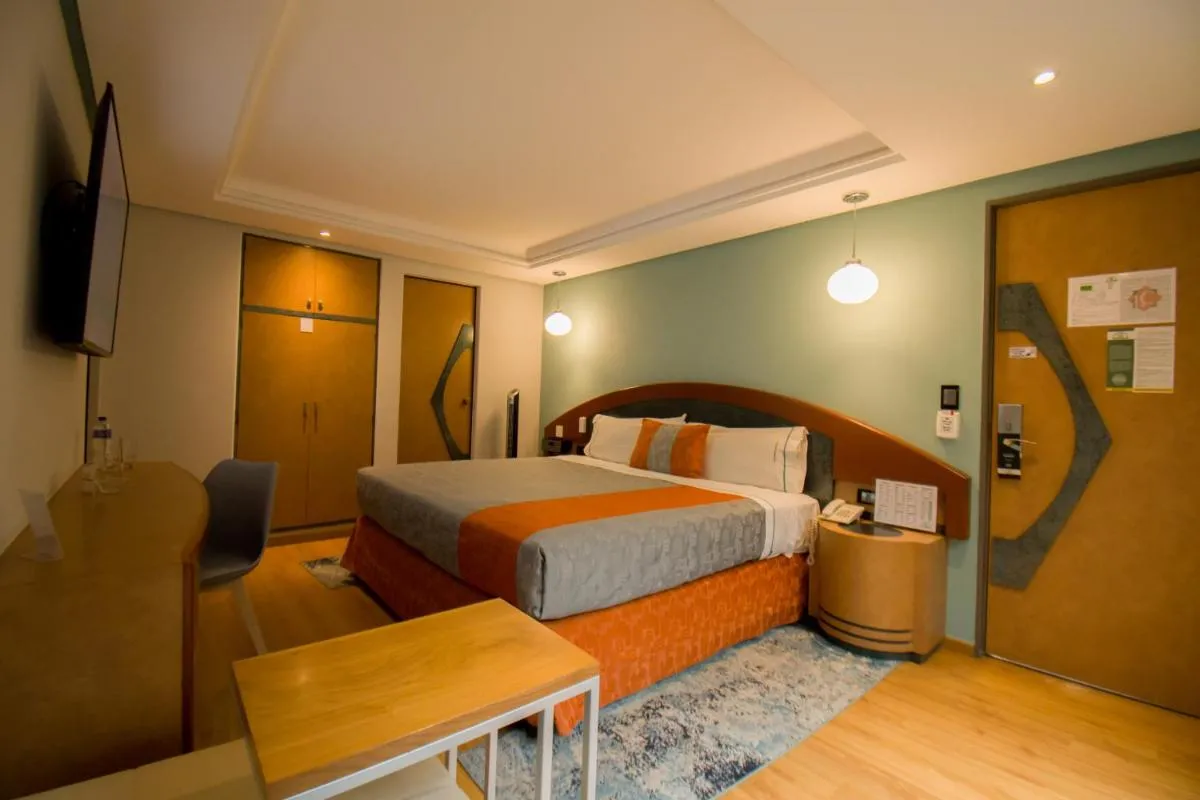 Image 6 of Hotel Catalina