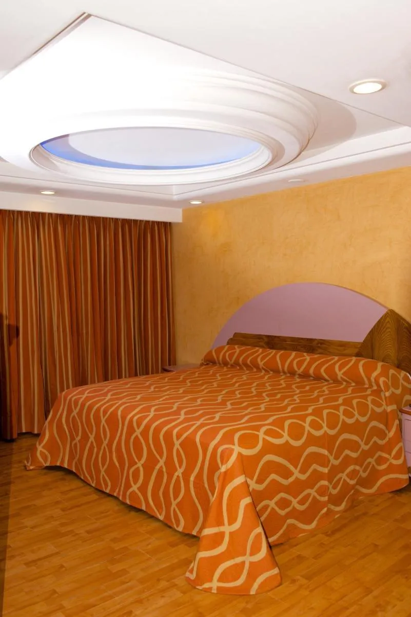 Image 4 of Hotel Cuba