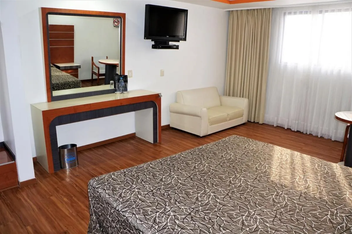Image 3 of Hotel Duque