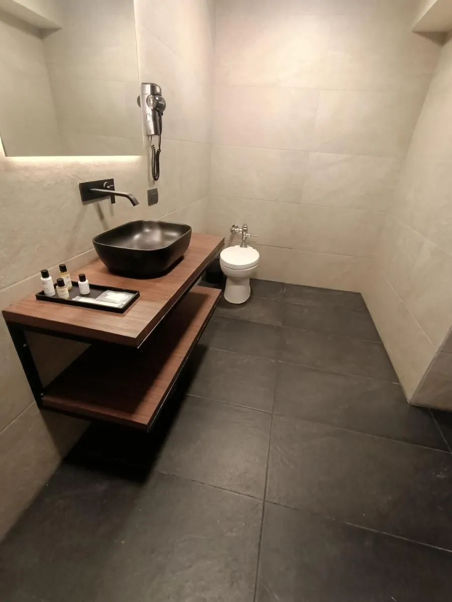 Image 4 of Hotel El Salvador