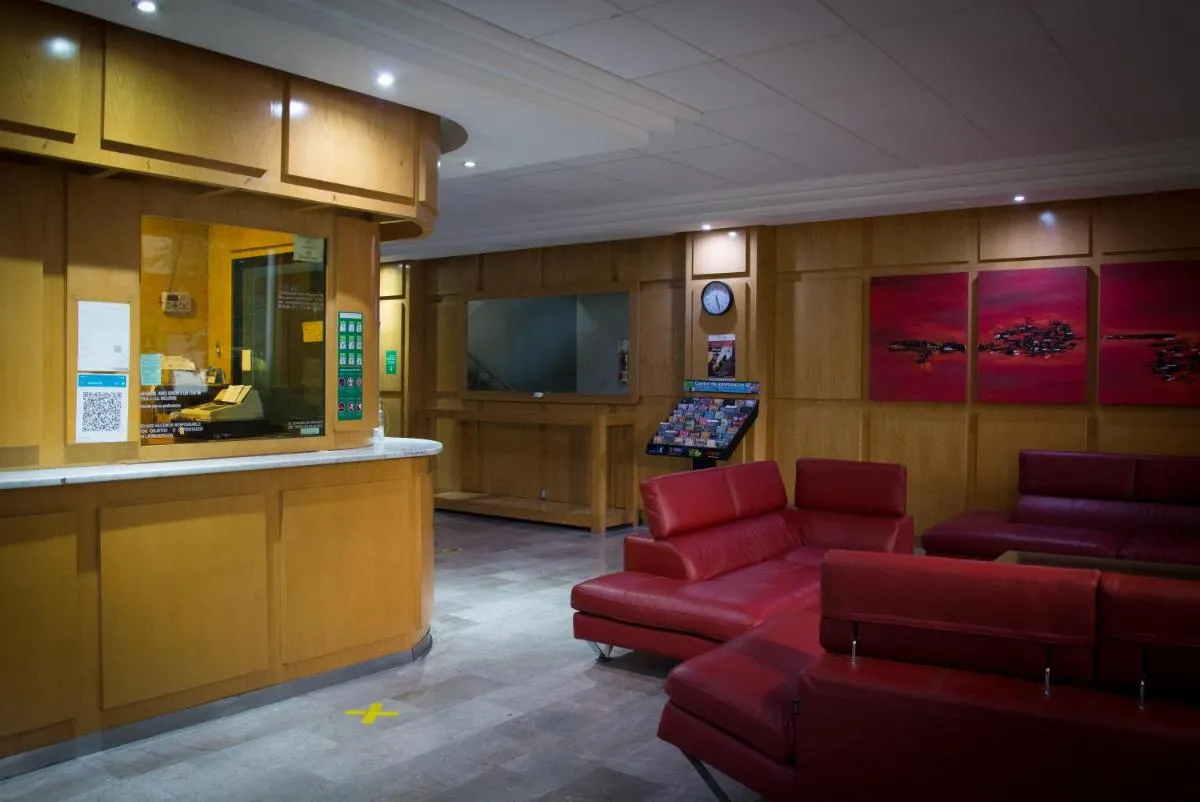Image 2 of Hotel El Senador