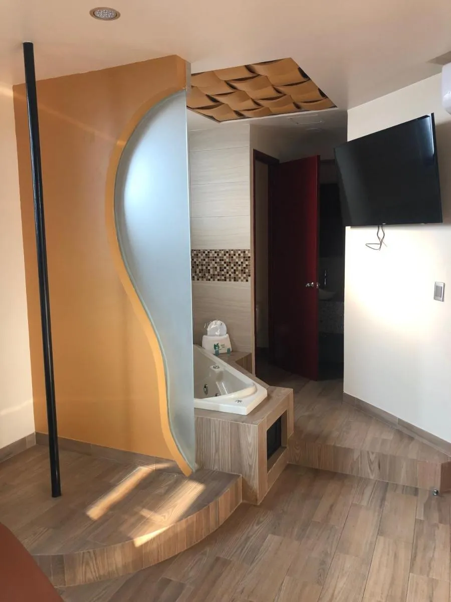 Image 3 of Hotel Jard Inn Adult Only