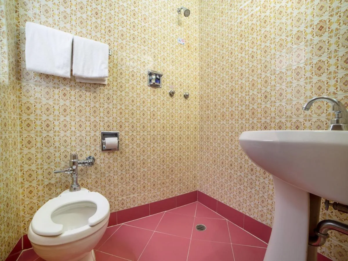 Image 6 of Hotel Monarca