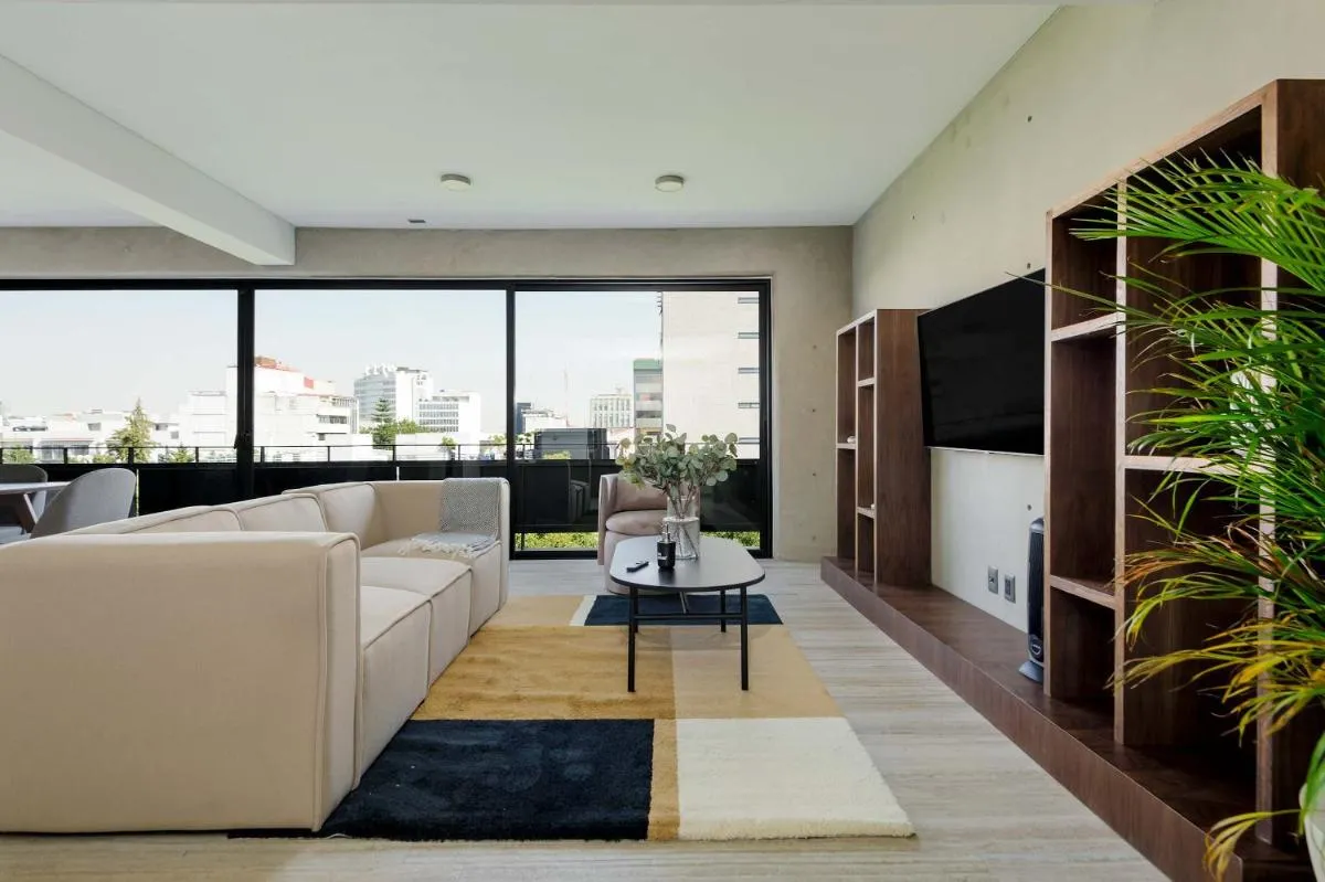 Image 4 of Inviting 2BR Penthouse with Terrace in Cuauhtemoc