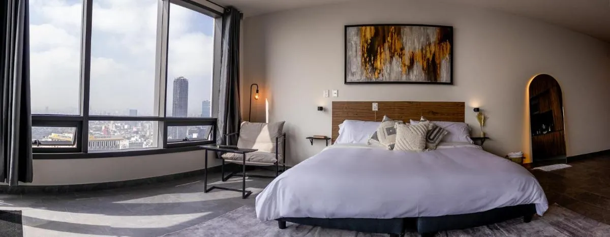 Image 1 of KingSize Suite in Reforma Jacuzzi & Awesome Mexico City View