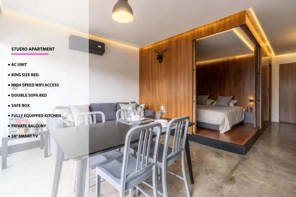 Image of L204 Studio apt 2Bdrm 1bath fits 6 AC Rooftop