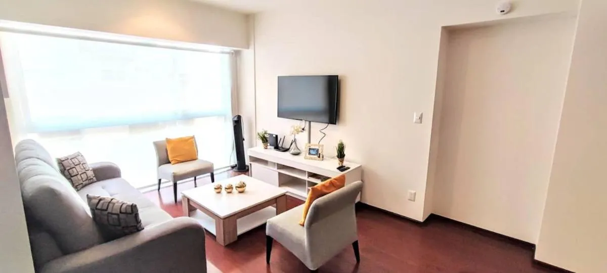 Image 3 of Lovely High-rise Polanco All Amenities!