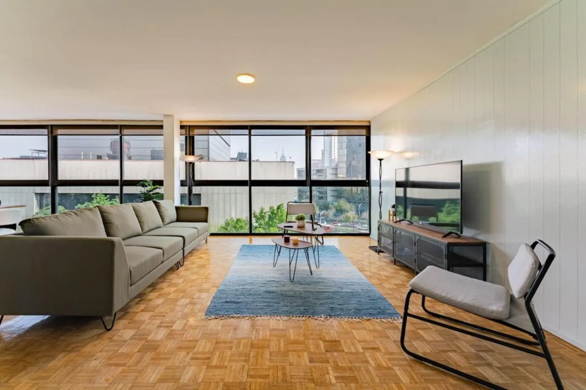 Image 4 of Luminous apartment in Reforma