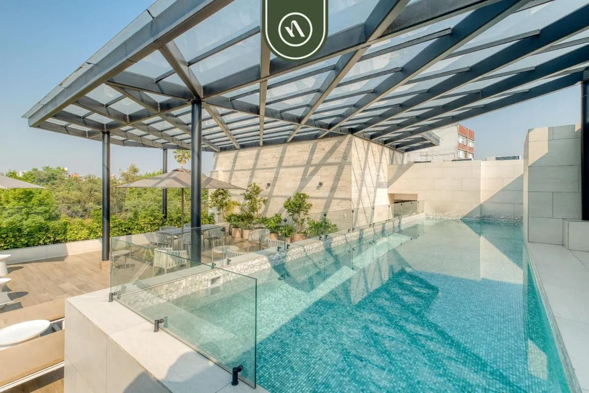Image 3 of Luxury 2 BR Condo – Rooftop Pool with City View