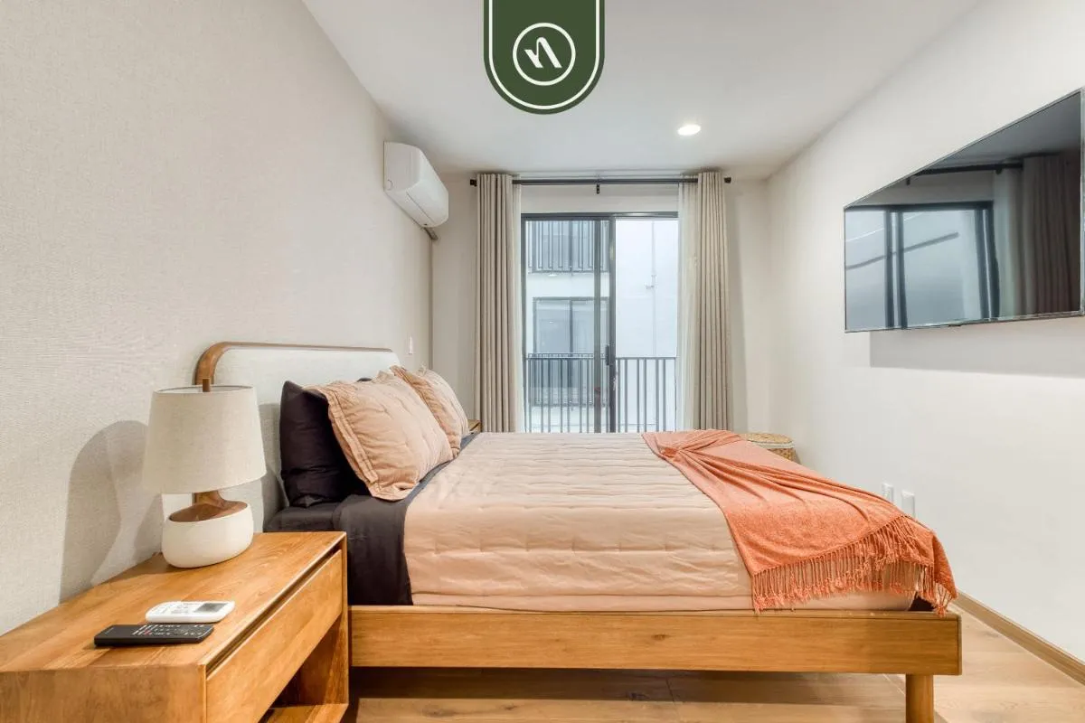 Image 1 of Luxury 2 BR Condo – Rooftop Pool with City View