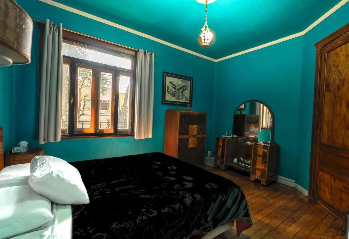 Image 1 of Luxury Condesa