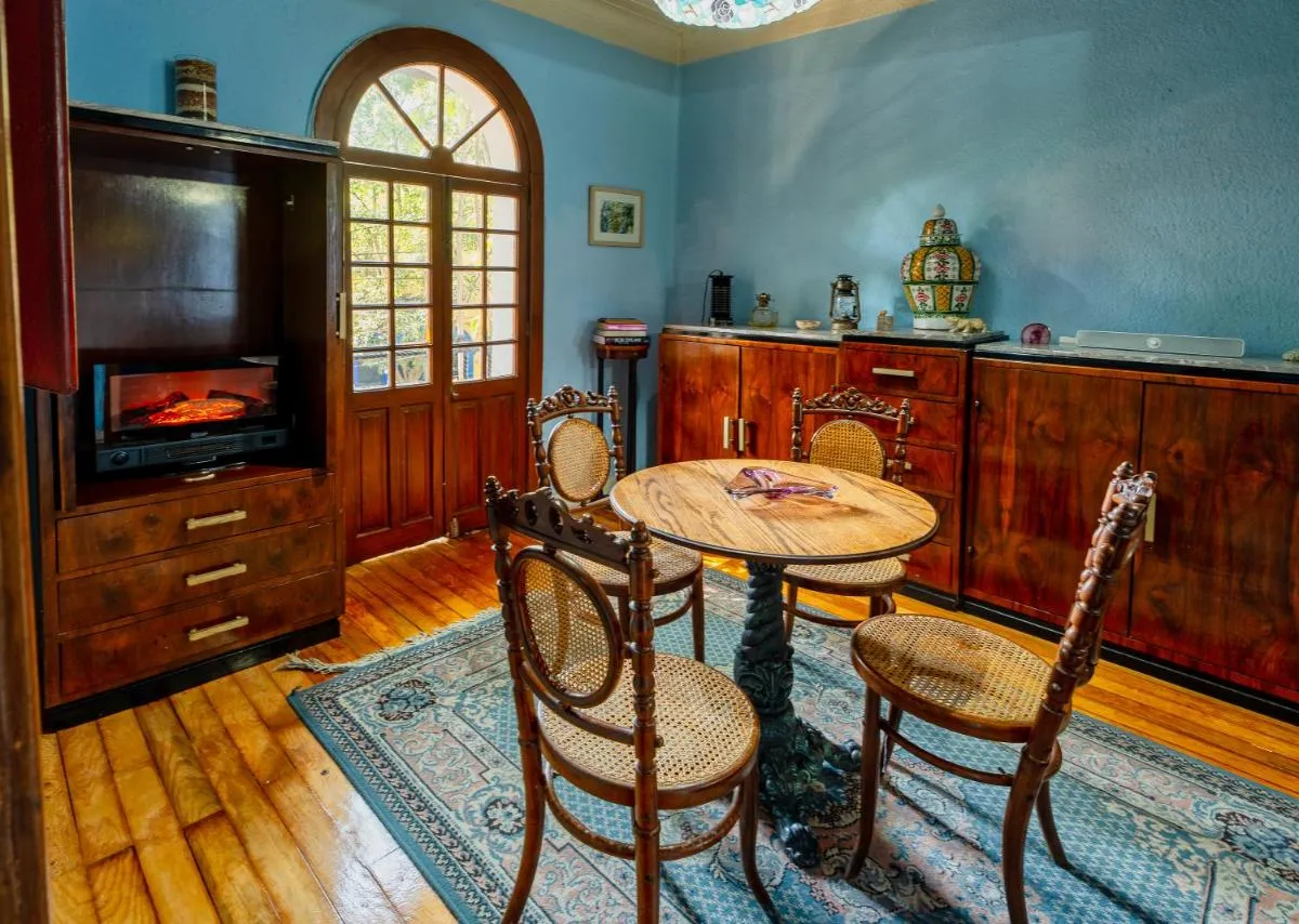 Image 3 of Luxury Condesa