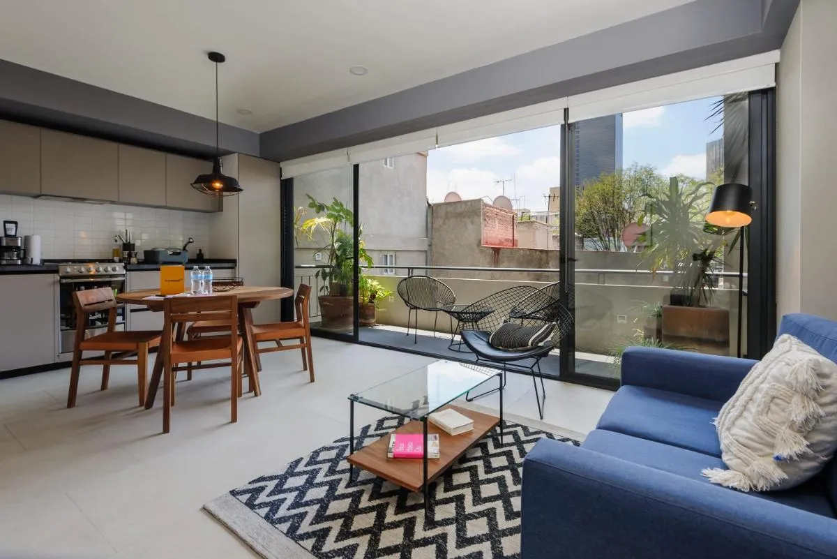 Image 2 of Majestic 1BR with Balcony in Cuauhtémoc