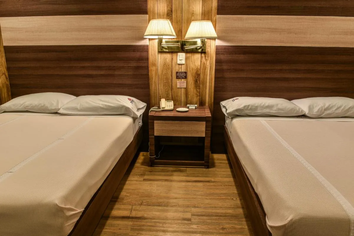 Image 1 of Oliver Inn Tlalnepantla