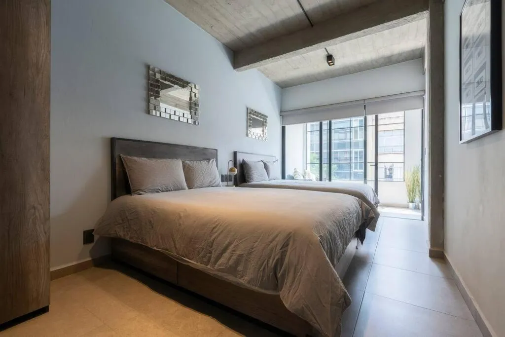 Image 1 of P201 Zocalo 2Bdrm2b AC Rooftop Business C