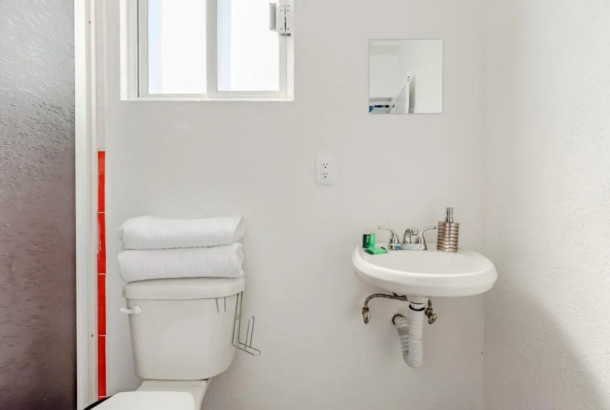 Image 2 of RCH Suite