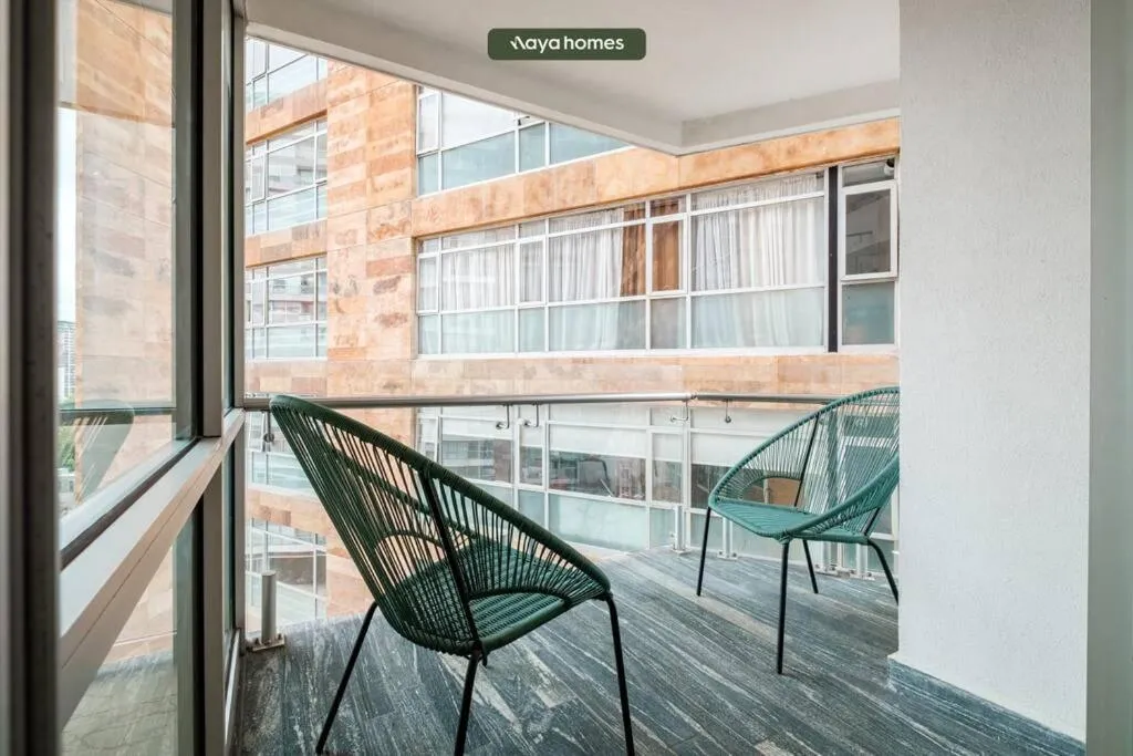 Image 6 of Redesigned 1BR Condo in Polanco – Pool Gym & Padel