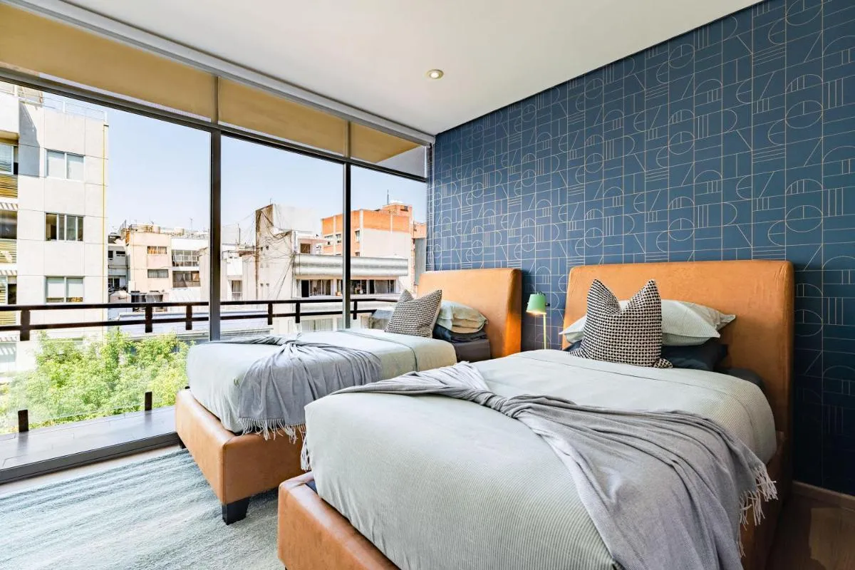 Image 1 of Stylish Condos in Roma with Parking