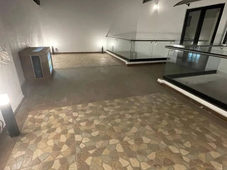 Image 2 of Suites C O V A D O N G A