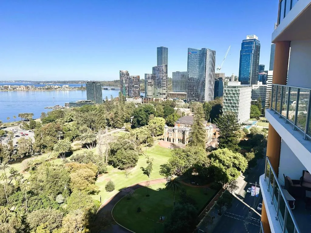 114 Incredible Cbd Swanriver Suite Prkg