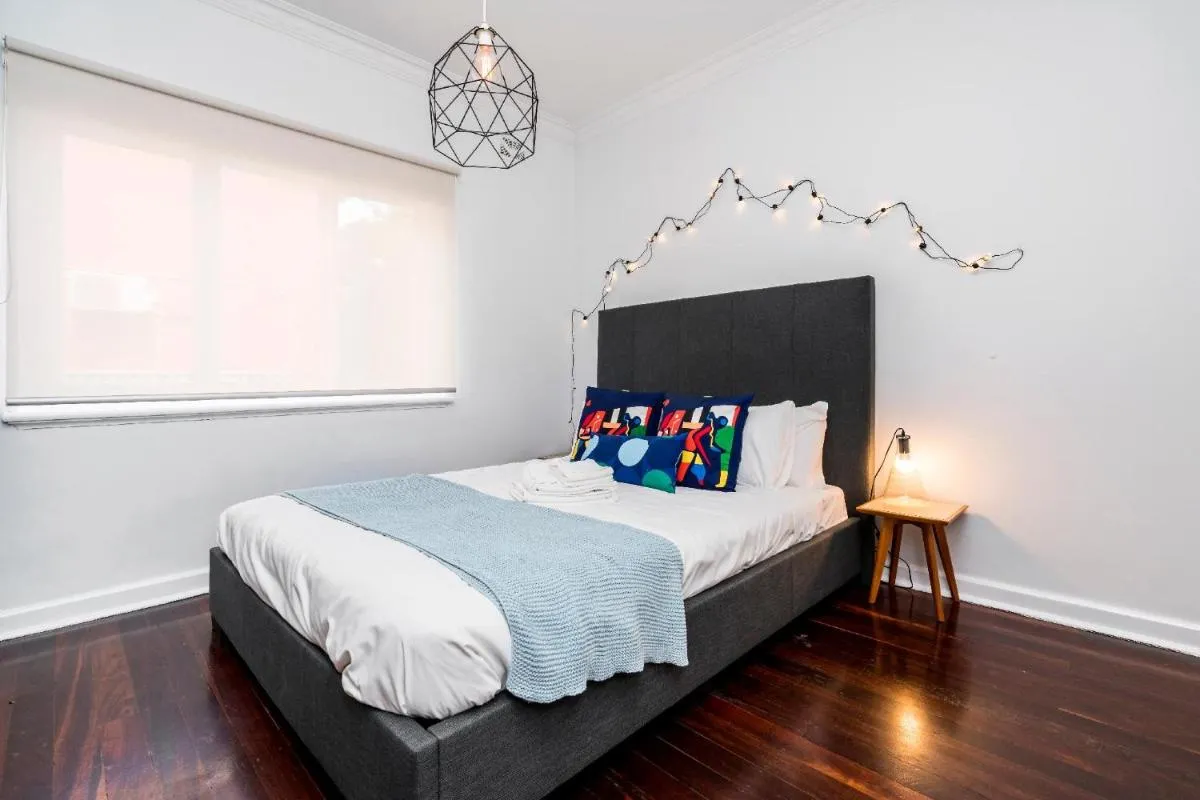 3 Funky &cool Family Coolbinia 2br For 4 - 2