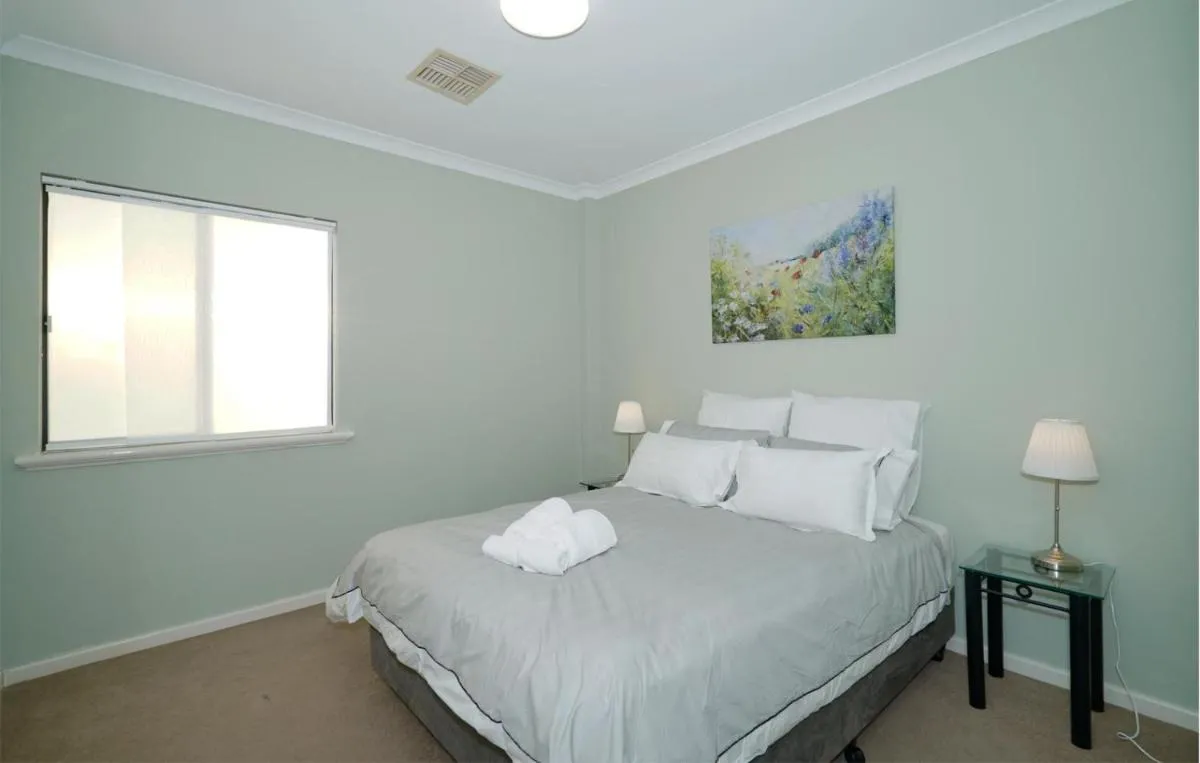40 Modern & Chic Apt In East Perth - 2