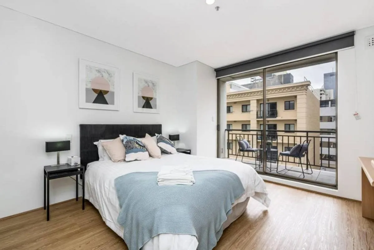 504 – Perth Cbd Huge 1br 1ba Beauty - 2
