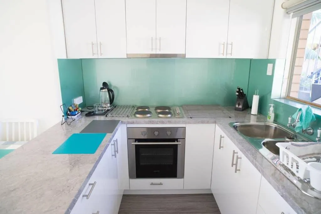 6 Sand Sun & Surf 1br 1 Bth