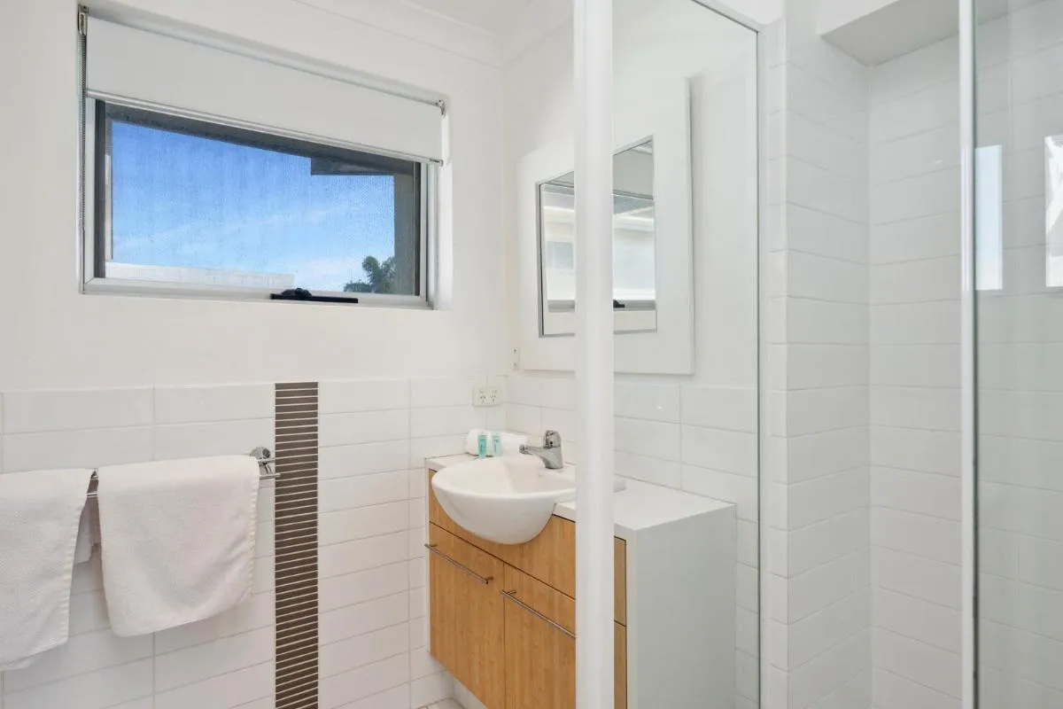 Applecross Riverside Apt - 3