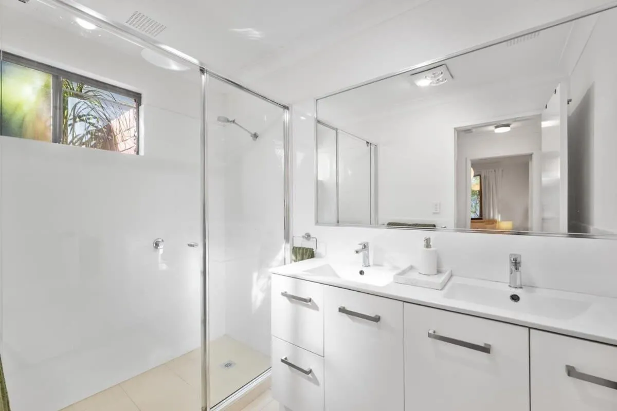 Applecross Village Gem 2BR - 3